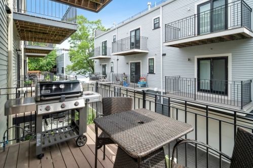 96 Bolton St, Boston MA 02127-1106 exterior