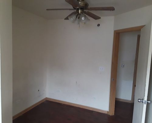 27 Hickory St, Joliet IL 60435-7485 exterior