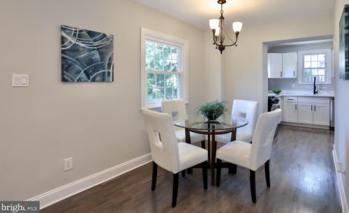 201 University Blvd, Silver Spring MD  20901-1945 exterior