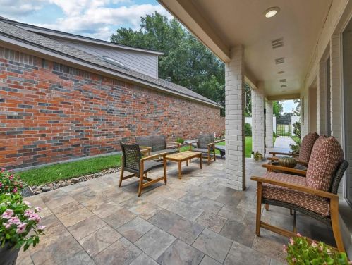 20131 Sunny Shr Dr, Humble TX 77346-1757 exterior