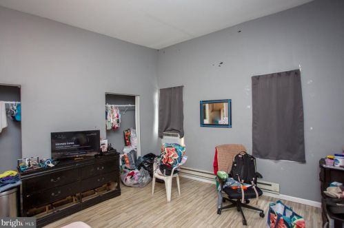 3662 Frankford Ave, Philadelphia PA 19134-2131 exterior