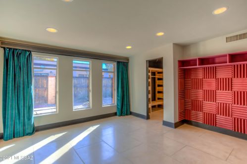 2716 6 St, Tucson AZ 85716-4862 exterior