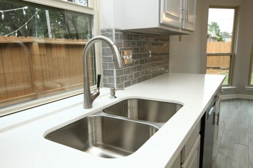 19122 Dee Wood Dr, Humble TX exterior