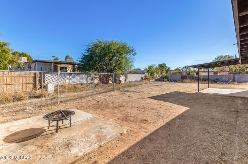 1210 Garden Loop, Tucson AZ  85706-1464 exterior