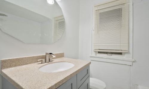 3346 36th St, Milwaukee, WI 53216-3718