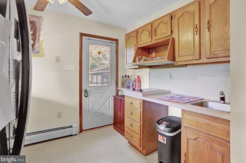 1013 Glasgow St, Pottstown PA 19464-6218 exterior