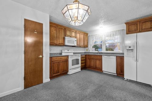 11541 Patty Ann Dr, Saint Louis MO 63146-5454 exterior