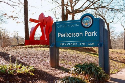 1434 Beatie Ave, Atlanta GA 30310-4708 exterior