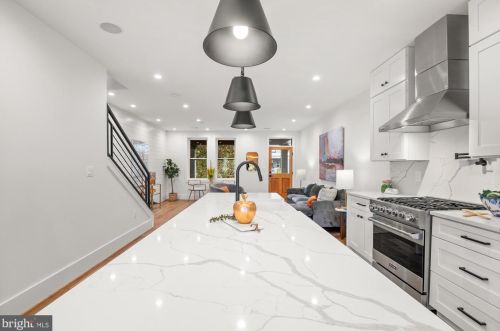 16 Adams St, Washington DC  20001-1026 exterior