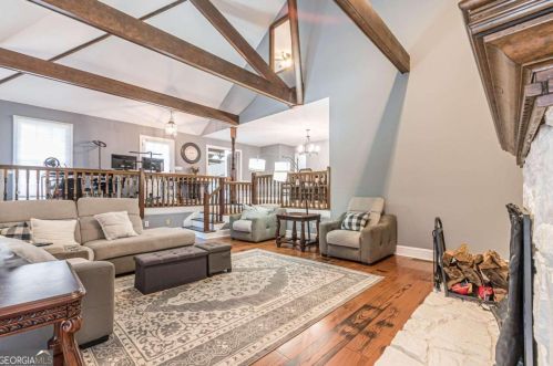 1620 Chevron Way, Atlanta GA  30350-4430 exterior