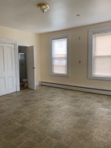 167 Transit St, Providence RI 02906-1023 exterior