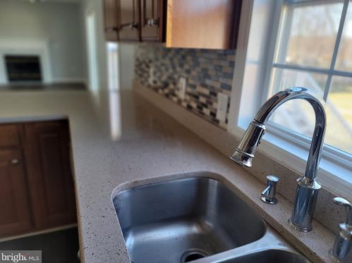 3142 Fairland Rd, Silver Spring MD 20904-1409 exterior