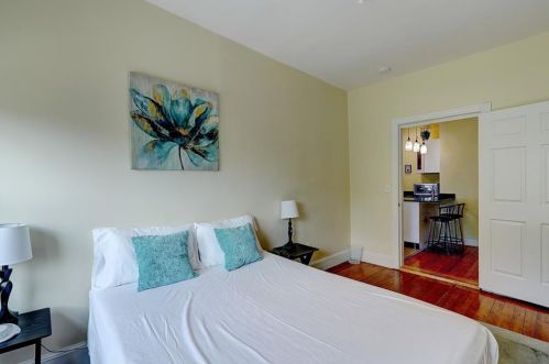 15 Armington Ave, Providence RI 02908-5202 exterior