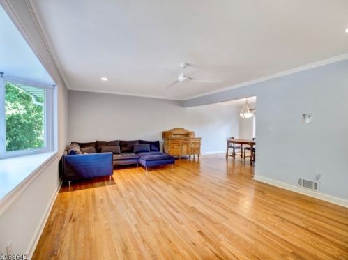 44 Jefferson Ave, Maplewood NJ  07040-1204 exterior