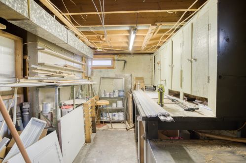 431 Giles Rd, Meskegon MI  49445-1319 exterior