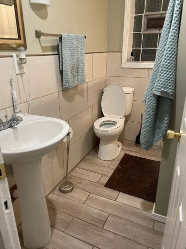 1727 Huron St, Chicago IL 60611-2729 exterior