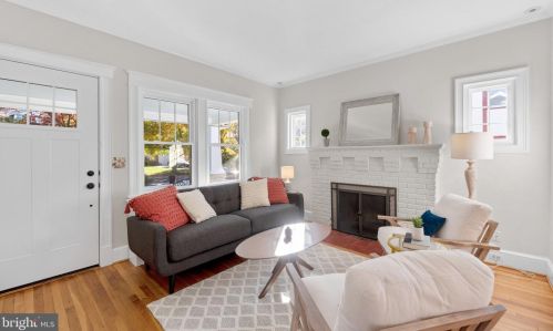 9112 Glenridge Rd, Silver Spring MD 20910-2127 exterior