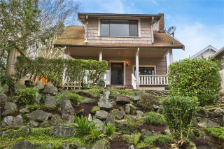 2119 42nd Ave, Seattle, WA 98116-2006