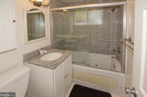 4114 Davis Pl, Washington DC  20007-1251 exterior