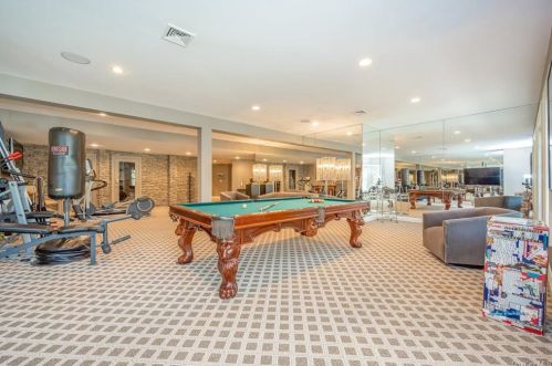 2 Shadow Tree Ln, Briarcliff NY 10510-2255 exterior