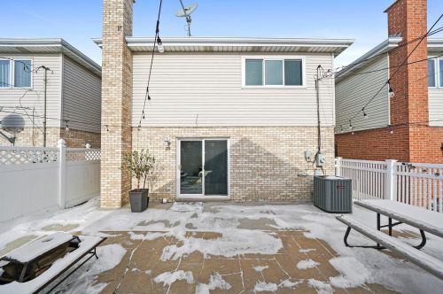 6729 64th Pl, Chicago IL  60638-4837 exterior