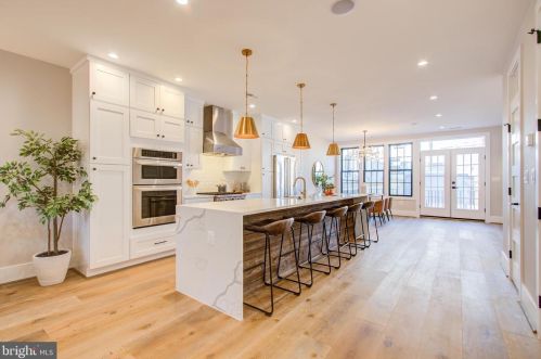 3904 13th St, Washington DC 20003-4108 exterior