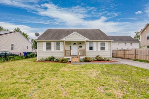 51 Quincy St, Springfield, MA 01109-4237