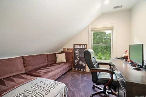 505 Bedford Rd, Armonk NY 10504-2905 exterior