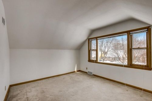 2529 70, Milwaukee WI 53223-2114 exterior