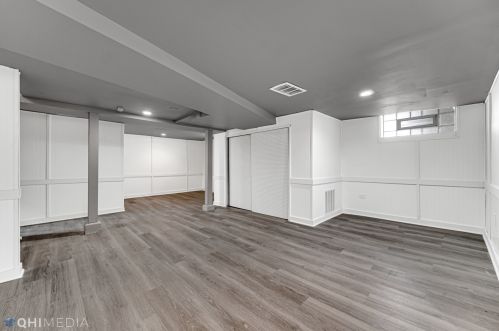 2432 12 Ave, Broadview IL 60155-4818 exterior