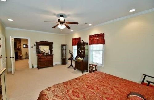 4591 Clarks Brg Rd, Gainesville GA 30506-2984 exterior