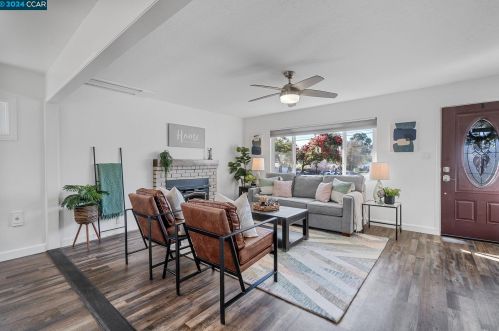 3659 Edmonton Way, Concord CA  94520-1407 exterior