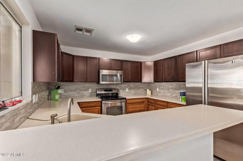 4405 111 Ln, Phoenix AZ 85037-8338 exterior