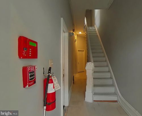 1422 Diamond St, Philadelphia PA 19122-1721 exterior