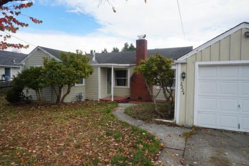 2224 Jay St, Arcata, CA 95521-5316