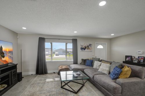 716 18 St, Boynton Beach FL 33426-5450 exterior