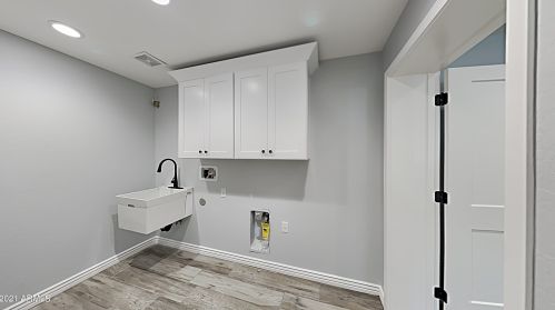 3041 Elm St, Phoenix AZ  85016-5036 exterior