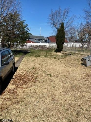 285 Illinois Ave, Paterson NJ 07503-1525 exterior