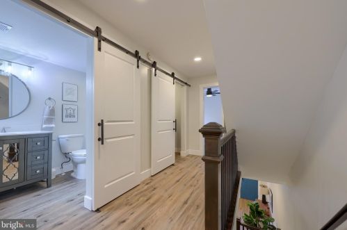 419 Pine St, Lancaster PA  17603-3311 exterior