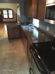 4674 Mayberry St, Omaha NE  68106-2024 exterior