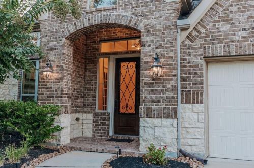 315 Kinderwood Trl, Montgomery TX  77316-2120 exterior