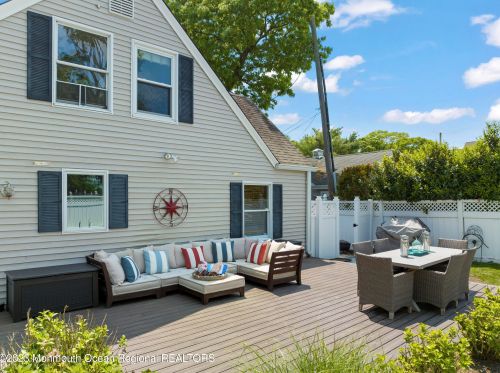 802 Clark St, Point Pleasant Beach NJ 08742-2326 exterior