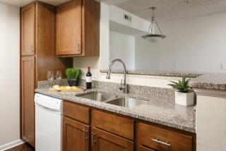 8740 Arborway Ct, Indianapolis IN  46268-4270 exterior