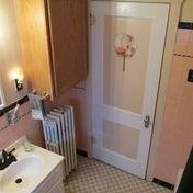 566 End Ave, Pittsburgh PA 15221-3232 exterior