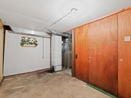 4921 24th Pl, Milwaukee WI 53209-5613 exterior