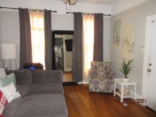 1729 Whipple St, Chicago IL 60652-3446 exterior