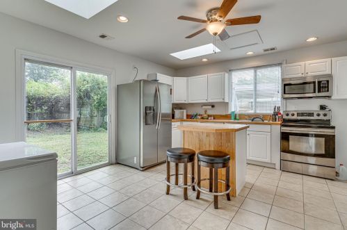 315 Biddle Rd, Accokeek MD 20607-2204 exterior