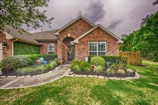 3027 Silverwood Park Ln, Spring, TX 77386-3062