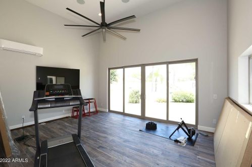 14625 45 Pl, Phoenix AZ 85050-6827 exterior