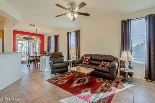 876 Kiefer Ln, Green Valley AZ 85614-5267 exterior